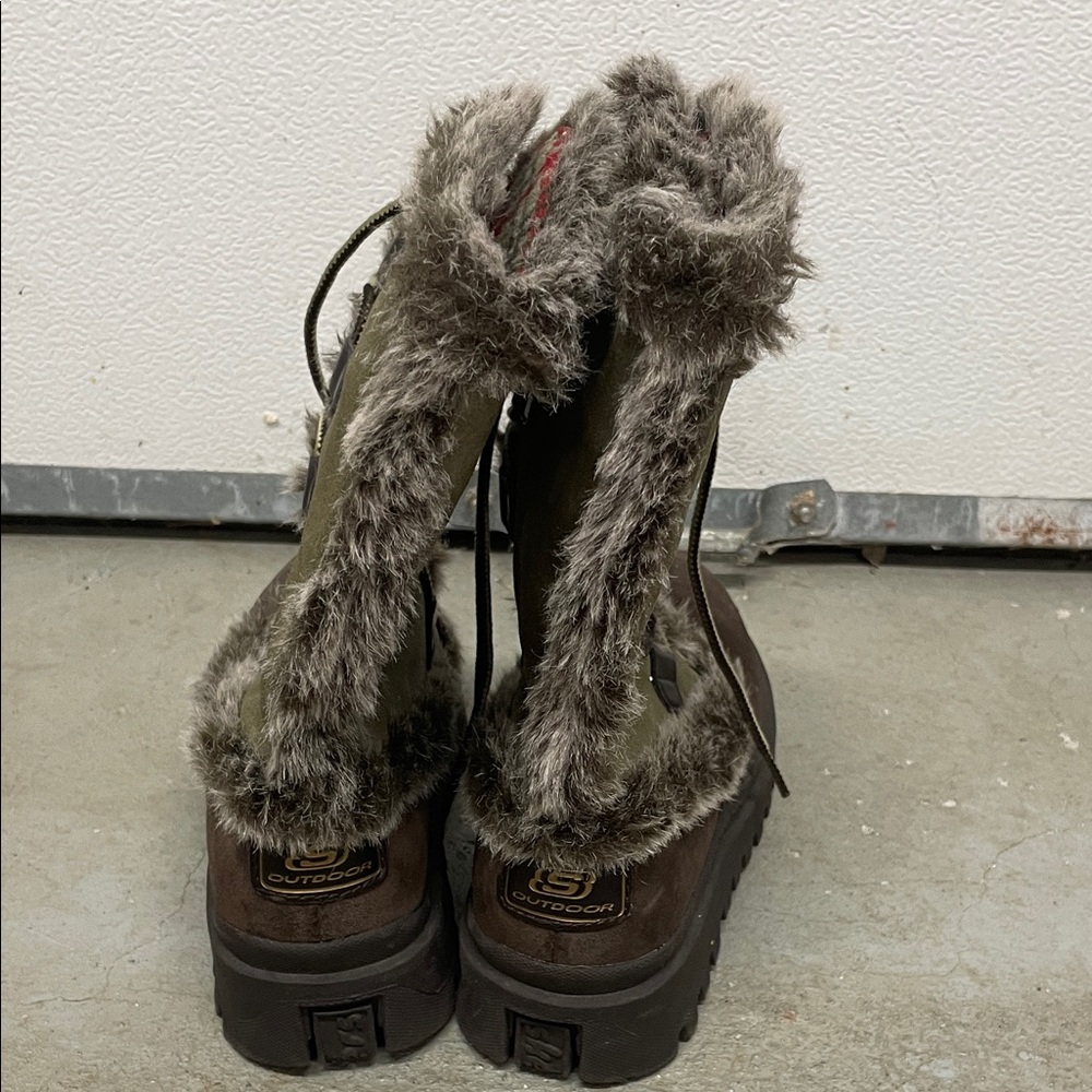 Skechers Brown Fur-Lined Winter Boots - Picture 4 of 7